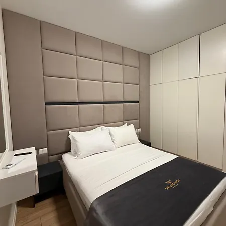 Luxury Garden Building 22nd Floor Apartamento